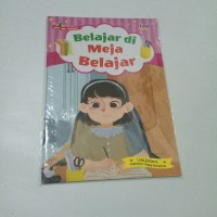 Belajar di Meja Belajar